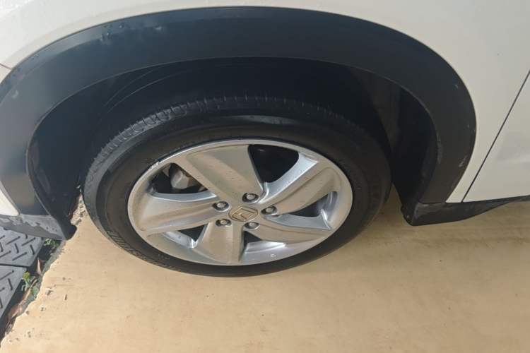 Used Honda Vezel 2020 1.5L CVT Elite Edition Left Front Wheel Hub