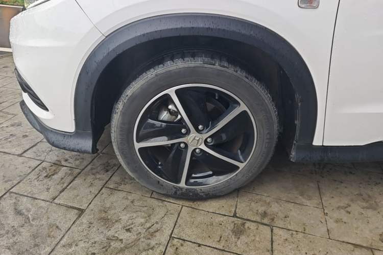 Used Honda Vezel 2020 1.5L CVT Pioneer Edition Left Front Wheel Hub