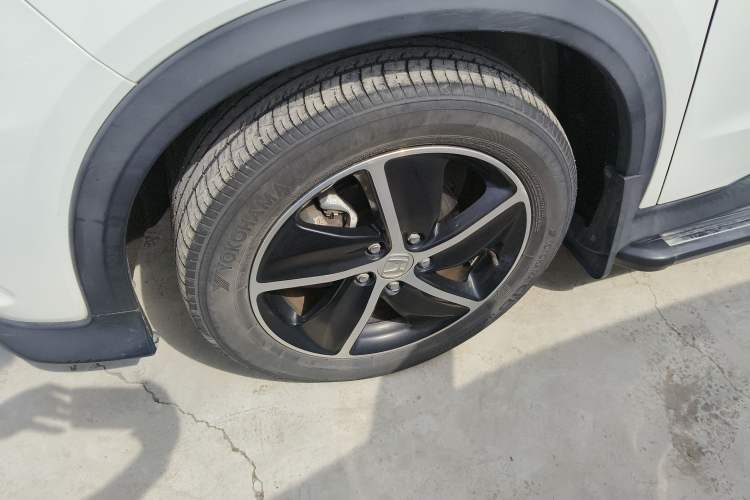 Used Honda Vezel 2020 1.5L CVT Pioneer Edition Left Front Wheel Hub