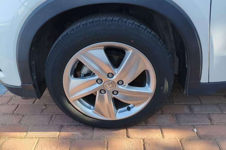 Used Honda Vezel 2020 1.5L CVT Elite Edition Left Front Wheel Hub