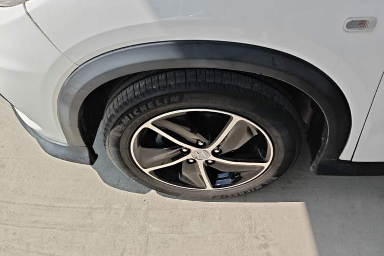 Used Honda Vezel 2020 1.5L CVT Pioneer Edition Left Front Wheel Hub