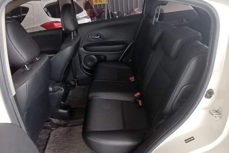 Used Honda Vezel 2020 1.5L CVT Luxury Edition Left Rear Seat