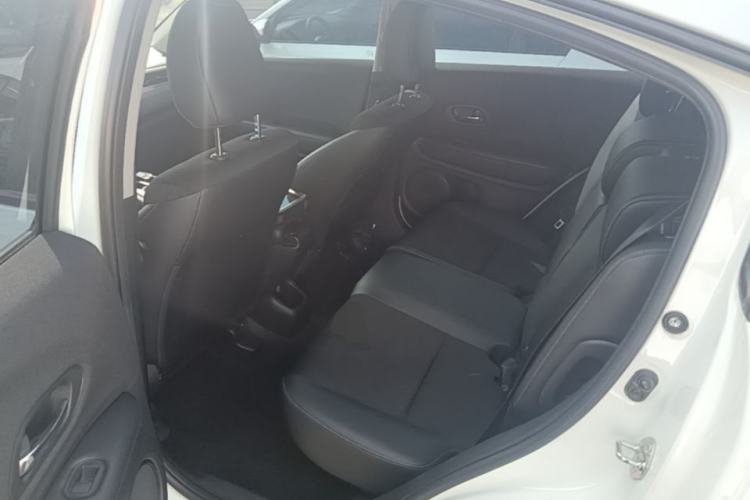 Used Honda Vezel 2020 1.5L CVT Pioneer Edition Left Rear Seat