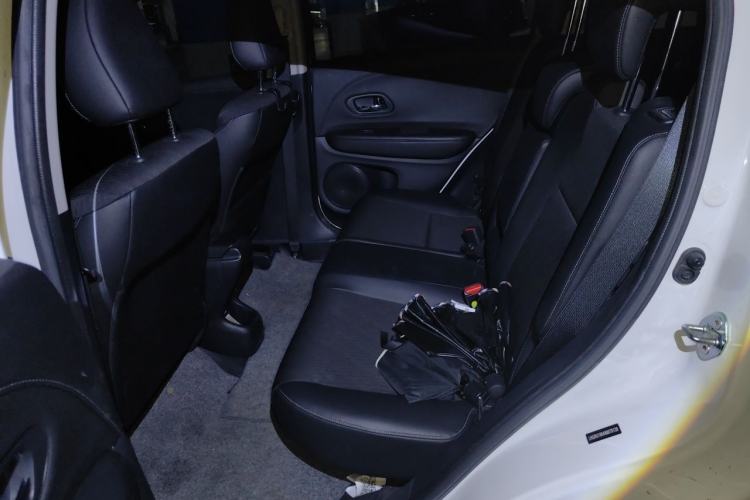 Used Honda Vezel 2020 1.5L CVT Luxury Edition Left Rear Seat