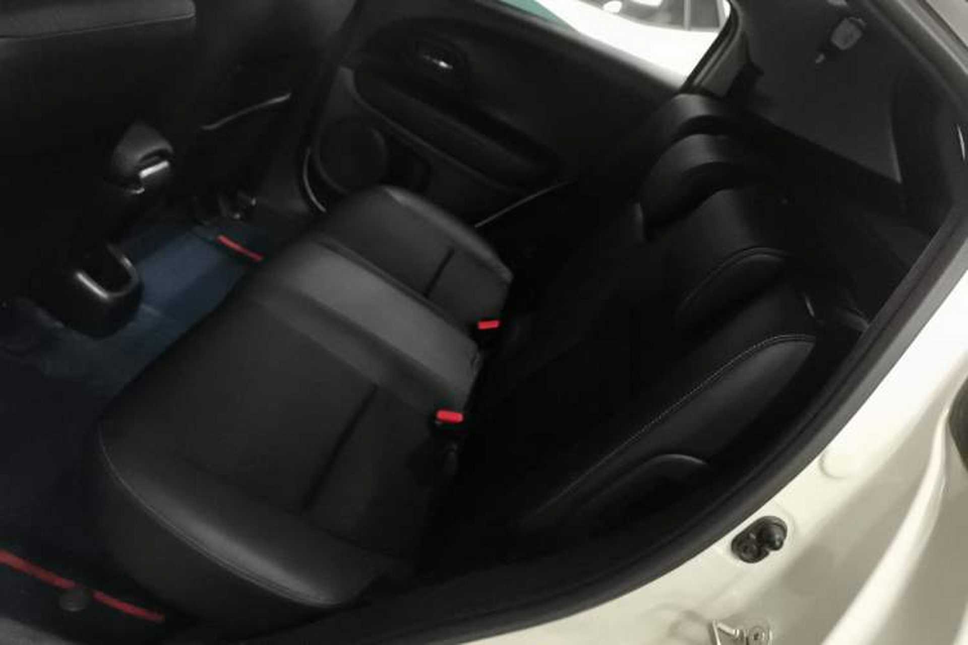 Used Honda Vezel 2020 1.5L CVT Pioneer Edition Left Rear Seat