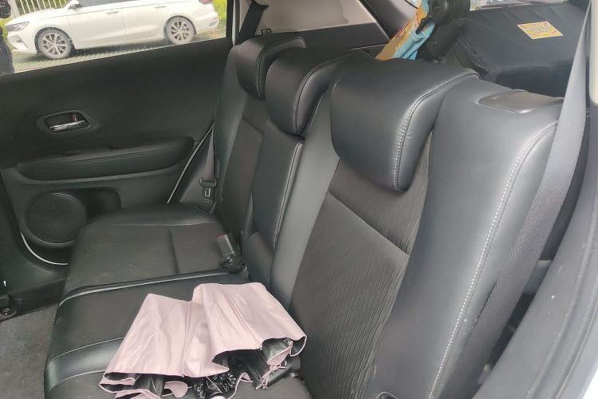 Used Honda Vezel 2020 1.5L CVT Pioneer Edition Left Rear Seat