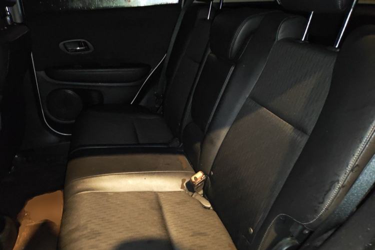 Used Honda Vezel 2020 1.5L CVT Pioneer Edition Left Rear Seat