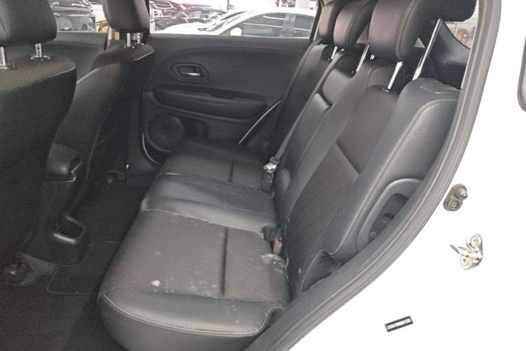 Used Honda Vezel 2020 1.5L CVT Luxury Edition Left Rear Seat