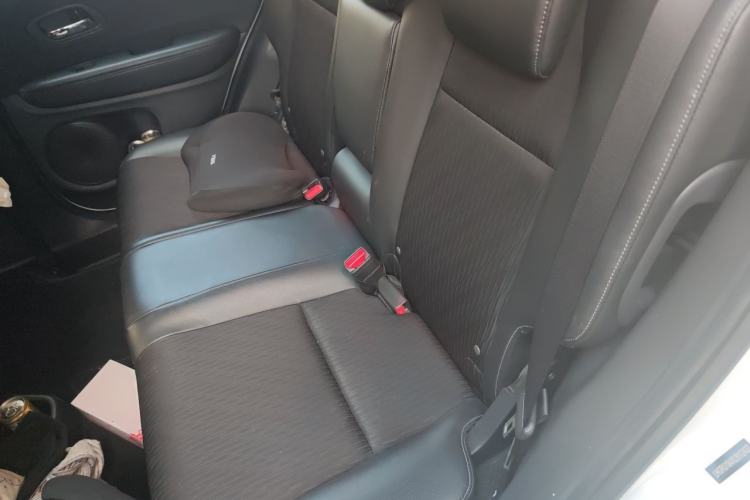 Used Honda Vezel 2020 1.5L CVT Pioneer Edition Left Rear Seat