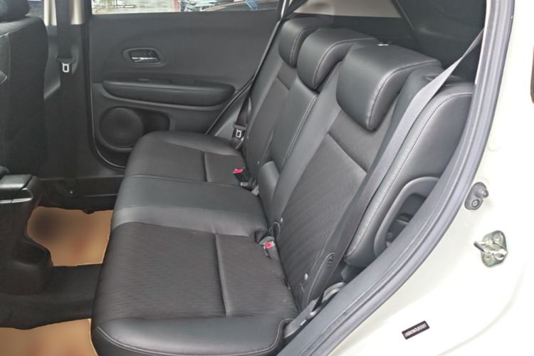 Used Honda Vezel 2020 1.5L CVT Pioneer Edition Left Rear Seat