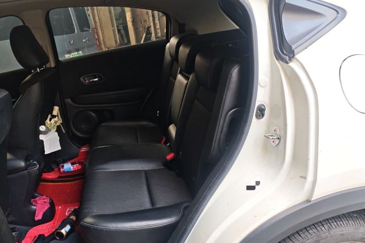Used Honda Vezel 2020 1.5L CVT Pioneer Edition Left Rear Seat