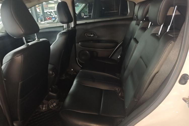 Used Honda Vezel 2020 1.5L CVT Pioneer Edition Left Rear Seat