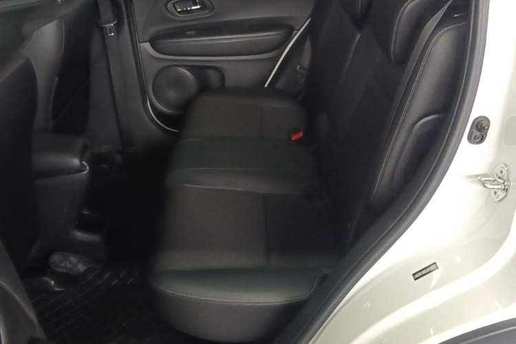 Used Honda Vezel 2020 1.5L CVT Luxury Edition Left Rear Seat