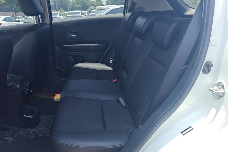 Used Honda Vezel 2020 220 TURBO CVT Luxury Edition Left Rear Seat