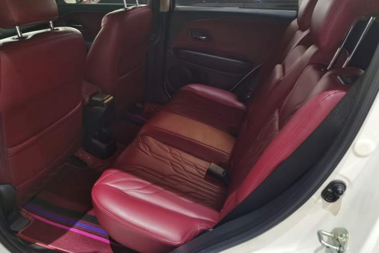 Used Honda Vezel 2020 1.5L CVT Pioneer Edition Left Rear Seat