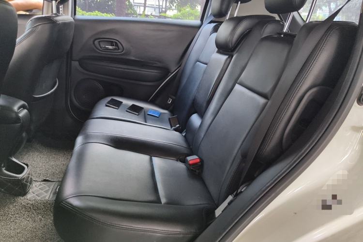 Used Honda Vezel 2020 1.5L CVT Pioneer Edition Left Rear Seat