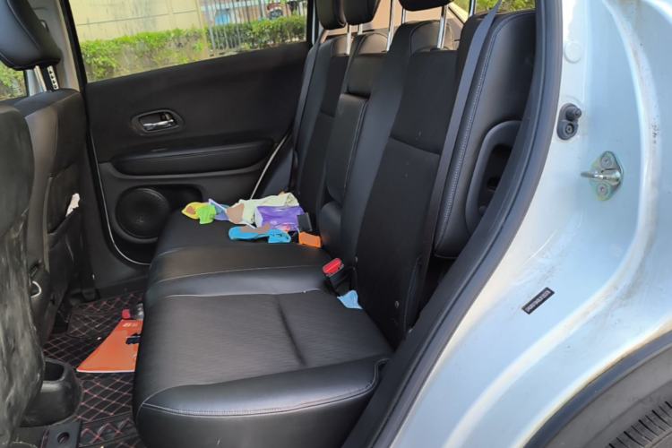 Used Honda Vezel 2020 1.5L CVT Pioneer Edition Left Rear Seat