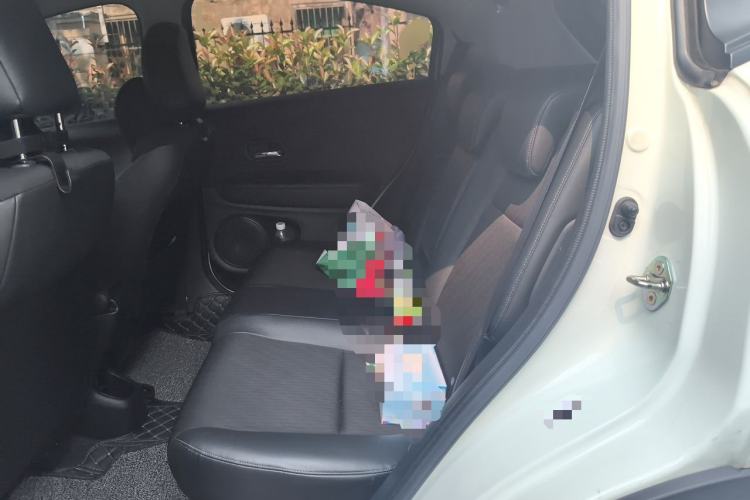Used Honda Vezel 2020 1.5L CVT Pioneer Edition Left Rear Seat