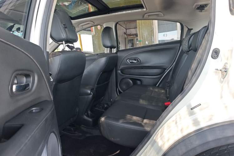 Used Honda Vezel 2020 1.5L CVT Luxury Edition Left Rear Seat