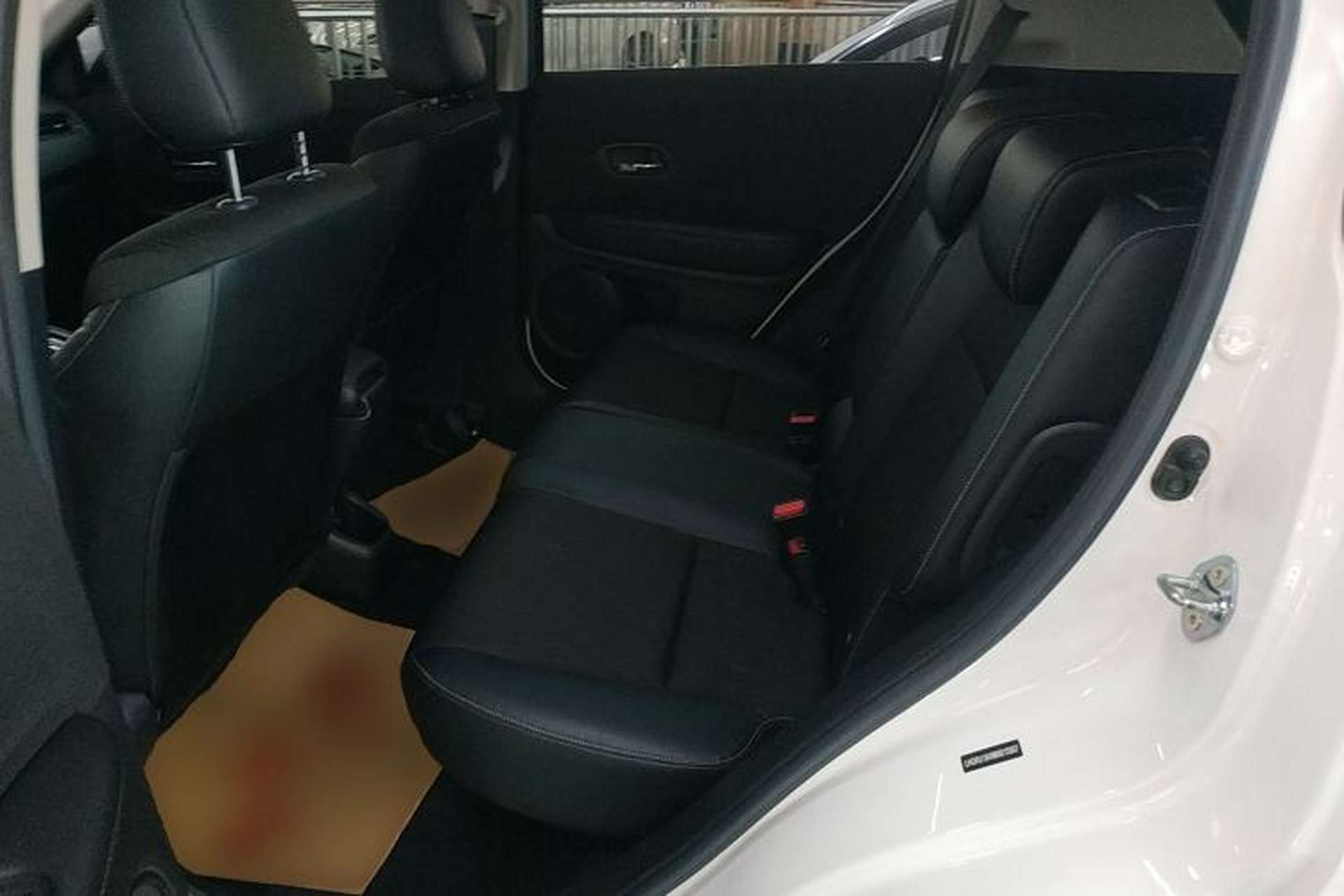 Used Honda Vezel 2020 1.5L CVT Pioneer Edition Left Rear Seat