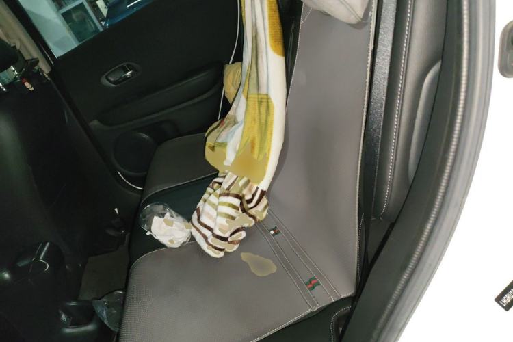 Used Honda Vezel 2020 1.5L CVT Pioneer Edition Left Rear Seat