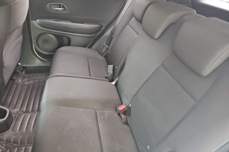 Used Honda Vezel 2020 1.5L CVT Elite Edition Left Rear Seat
