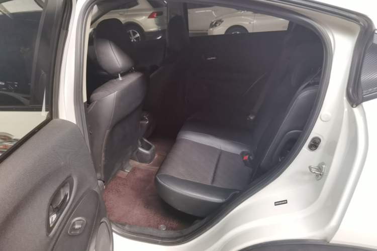 Used Honda Vezel 2020 1.5L CVT Pioneer Edition Left Rear Seat
