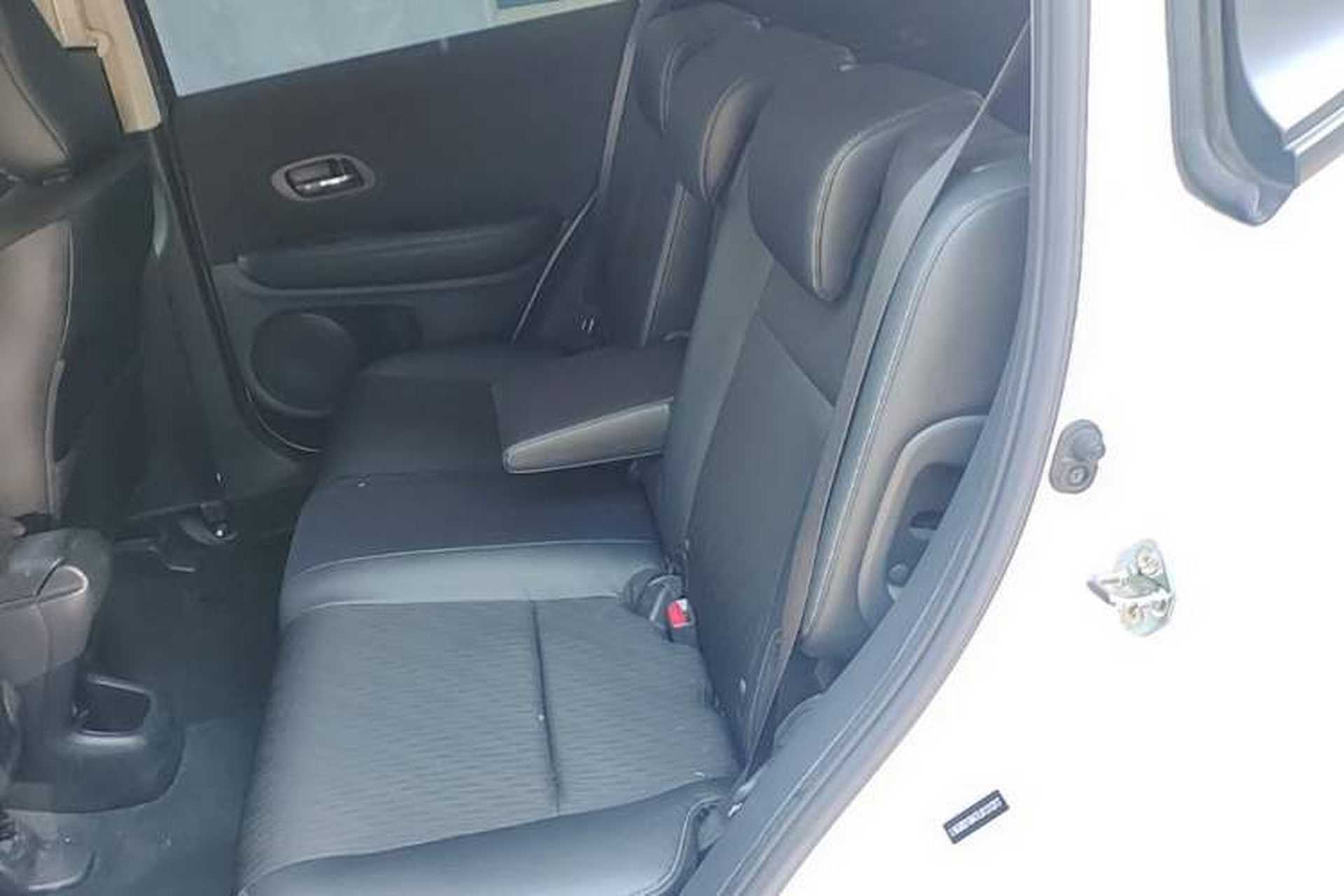 Used Honda Vezel 2020 1.5L CVT Pioneer Edition Left Rear Seat