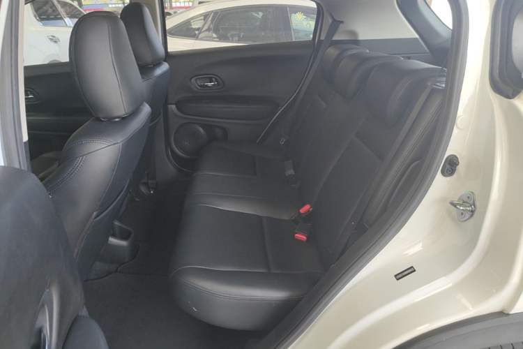 Used Honda Vezel 2020 1.5L CVT Elite Edition Left Rear Seat