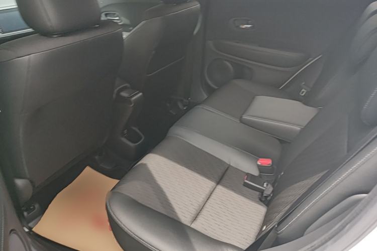 Used Honda Vezel 2020 1.5L CVT Pioneer Edition Left Rear Seat
