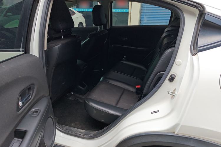 Used Honda Vezel 2020 1.5L CVT Pioneer Edition Left Rear Seat