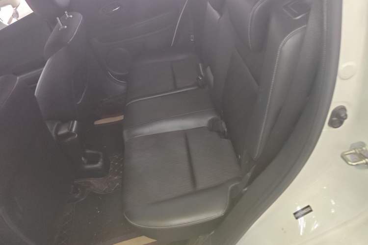 Used Honda Vezel 2020 1.5L CVT Pioneer Edition Left Rear Seat
