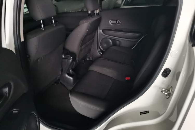 Used Honda Vezel 2020 1.5L CVT Elite Edition Left Rear Seat