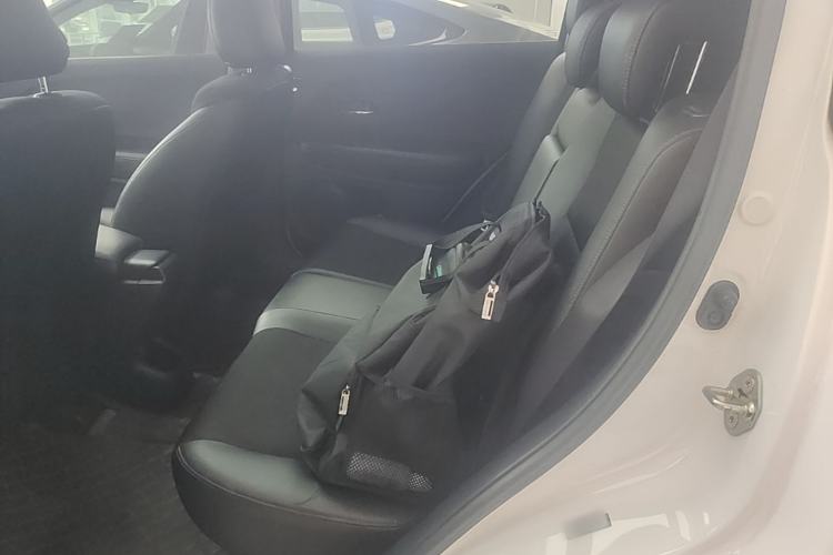 Used Honda Vezel 2020 1.5L CVT Pioneer Edition Left Rear Seat