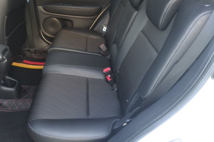Used Honda Vezel 2020 1.5L CVT Pioneer Edition Left Rear Seat