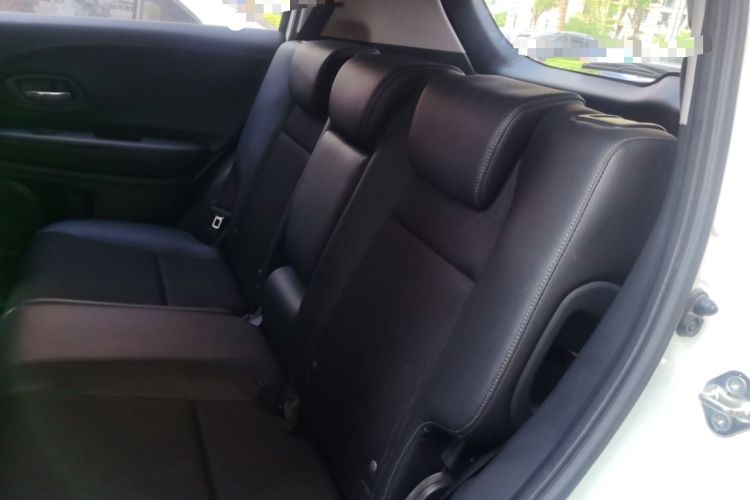 Used Honda Vezel 2020 1.5L CVT Pioneer Edition Left Rear Seat