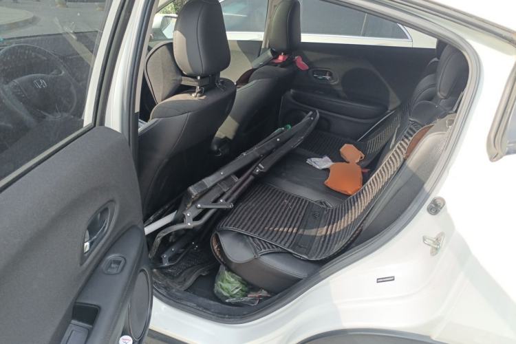 Used Honda Vezel 2020 1.5L CVT Pioneer Edition Left Rear Seat