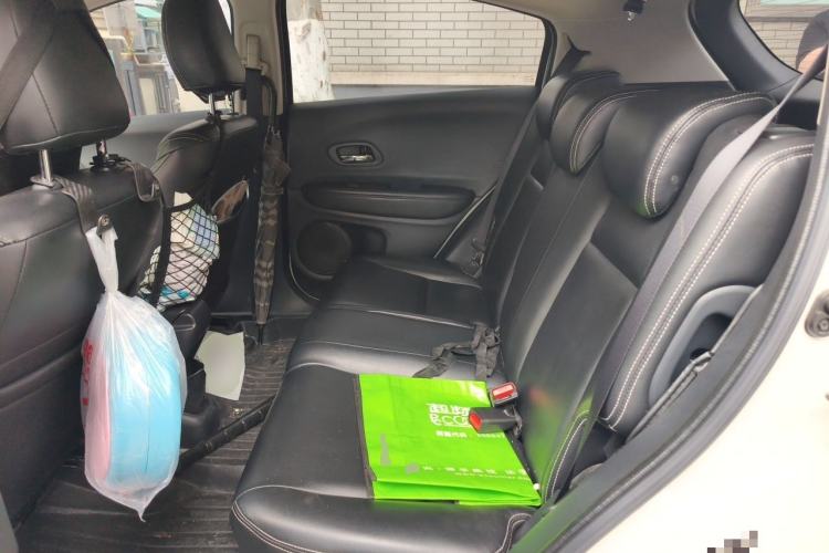 Used Honda Vezel 2020 1.5L CVT Elite Edition Left Rear Seat
