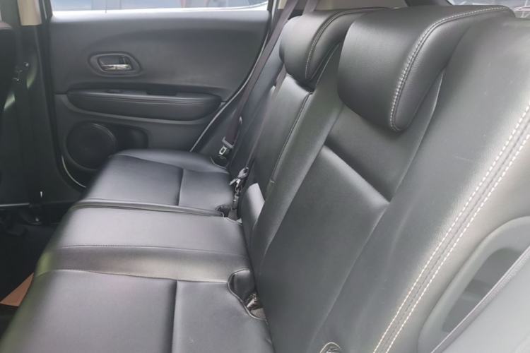 Used Honda Vezel 2020 1.5L CVT Pioneer Edition Left Rear Seat