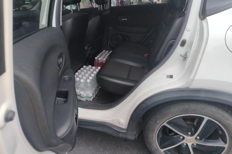 Used Honda Vezel 2020 1.5L CVT Pioneer Edition Left Rear Seat