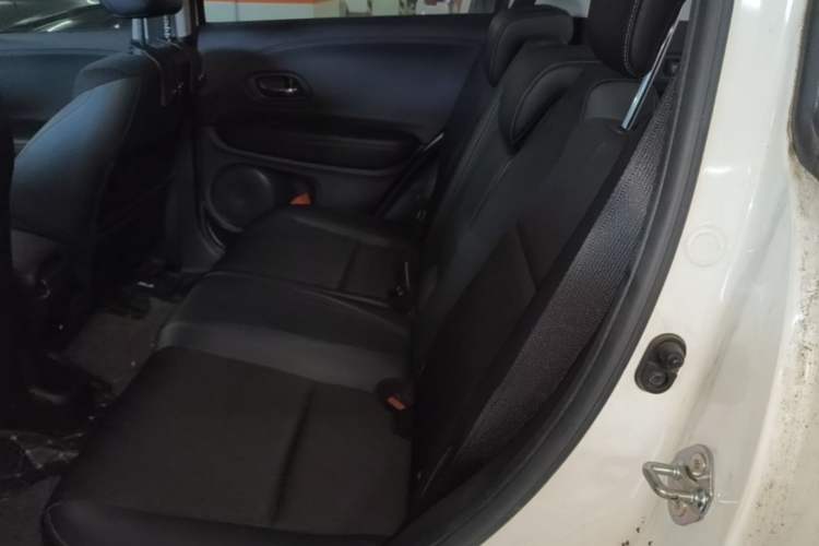 Used Honda Vezel 2020 1.5L CVT Luxury Edition Left Rear Seat