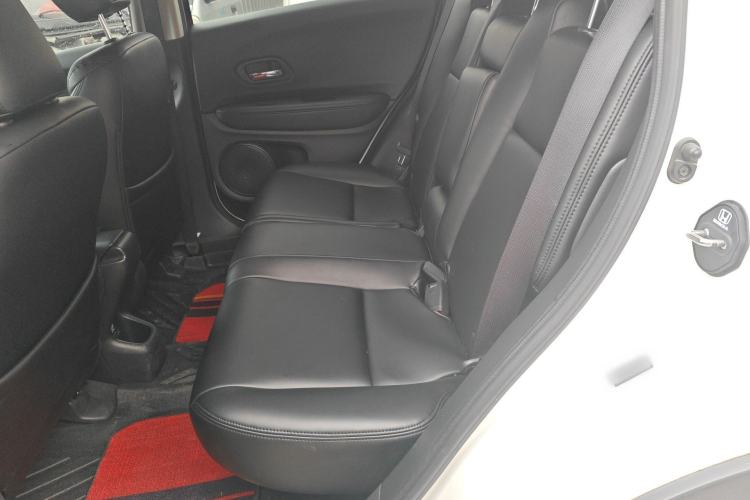 Used Honda Vezel 2020 1.5L CVT Pioneer Edition Left Rear Seat
