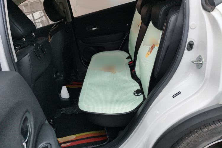 Used Honda Vezel 2020 1.5L CVT Pioneer Edition Left Rear Seat