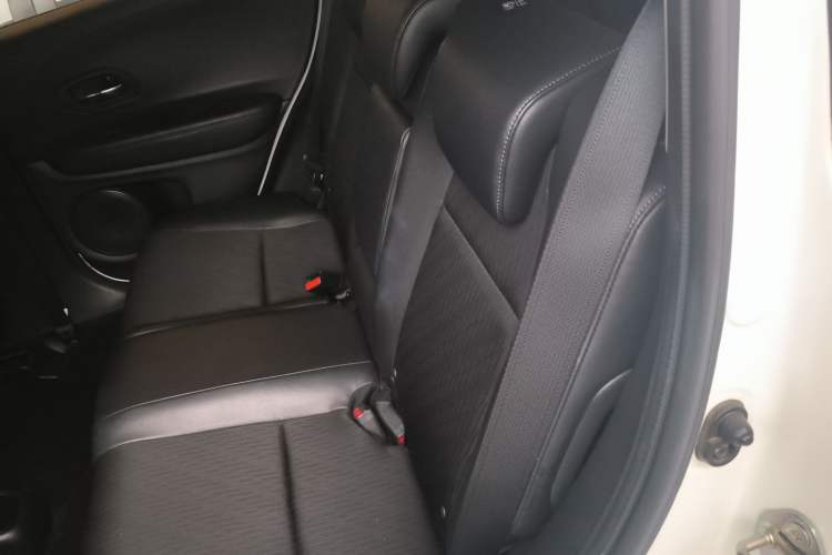 Used Honda Vezel 2020 1.5L CVT Luxury Edition Left Rear Seat