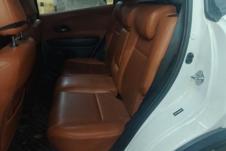 Used Honda Vezel 2020 1.5L CVT Pioneer Edition Left Rear Seat