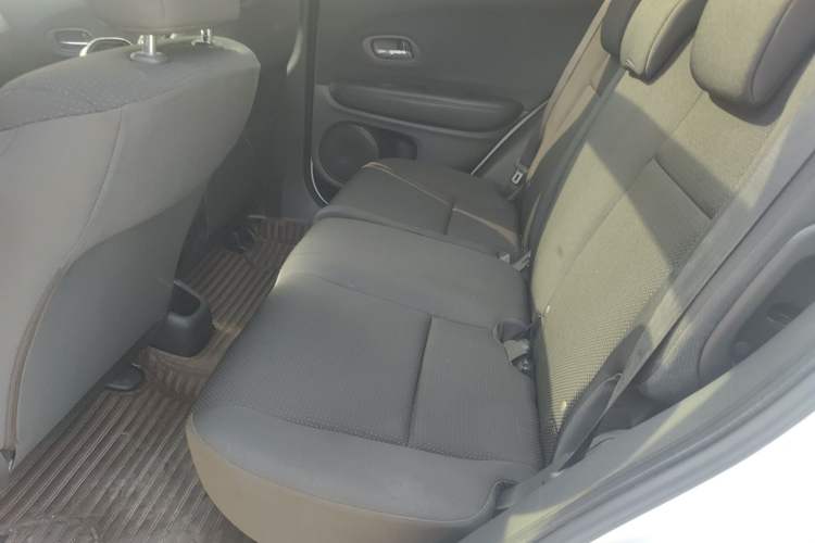 Used Honda Vezel 2020 1.5L CVT Elite Edition Left Rear Seat
