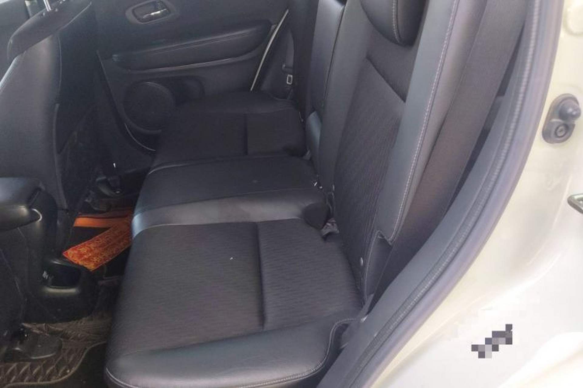 Used Honda Vezel 2020 1.5L CVT Pioneer Edition Left Rear Seat