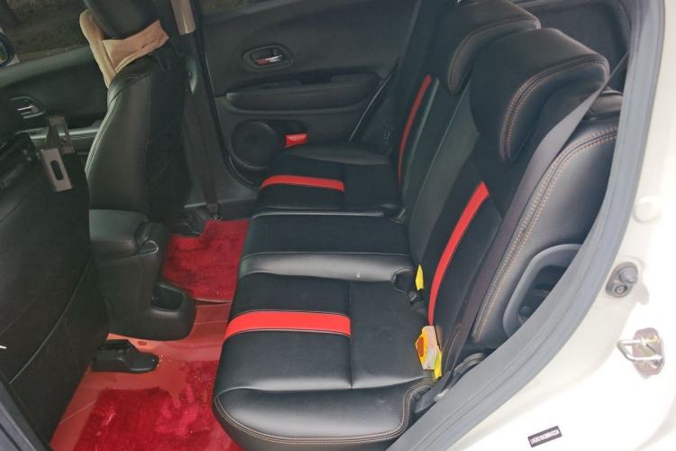 Used Honda Vezel 2020 1.5L CVT Elite Edition Left Rear Seat