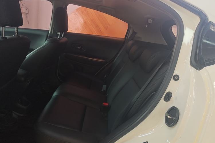 Used Honda Vezel 2020 1.5L CVT Elite Edition Left Rear Seat