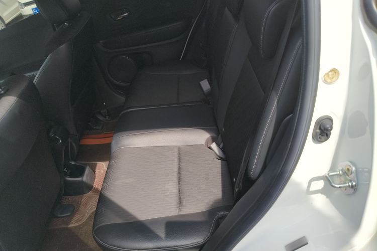 Used Honda Vezel 2020 1.5L CVT Pioneer Edition Left Rear Seat